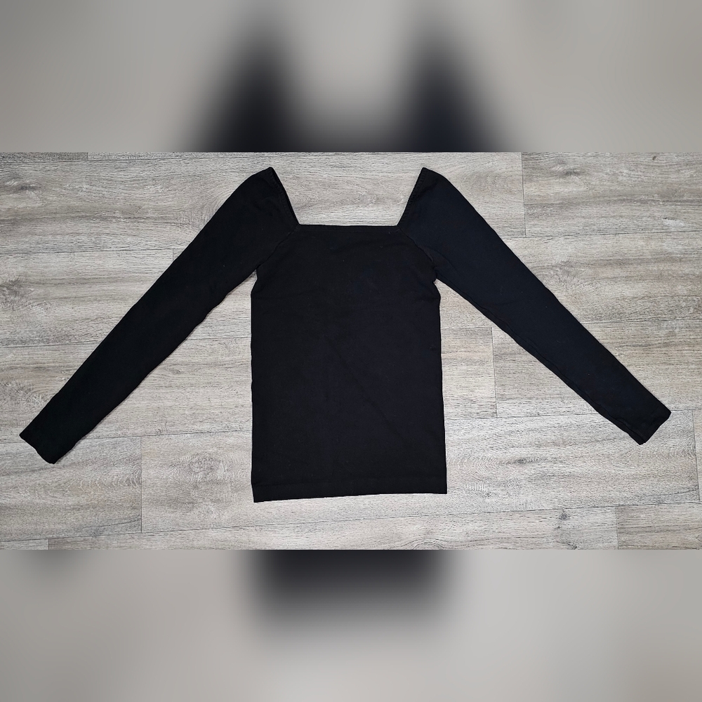 Fabletics Fitted Top With Square Neckline - image 4